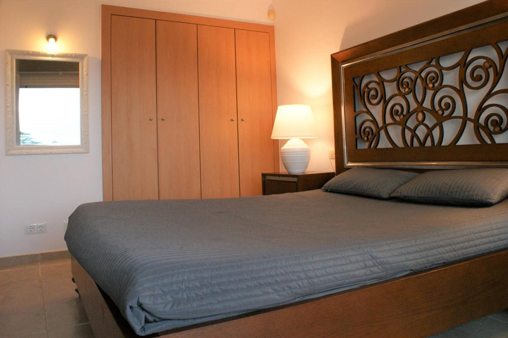Apartamento en Roses con vistas al canal y piscina Exterior foto